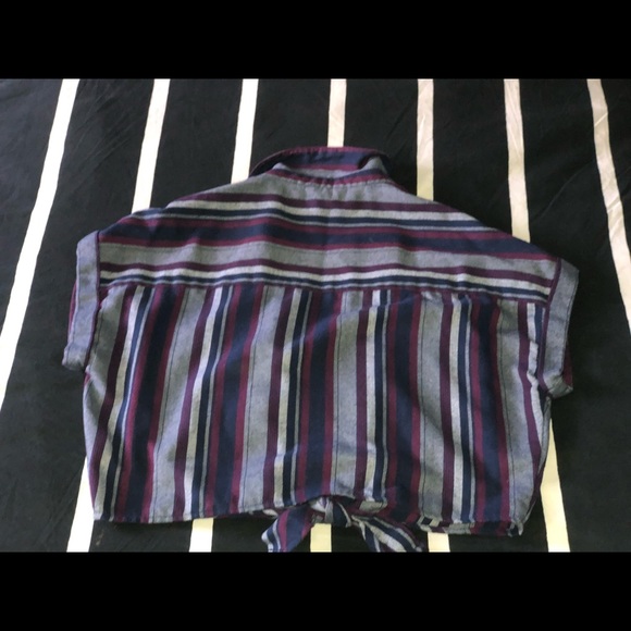 Forever 21 crop blouse - Picture 7 of 11